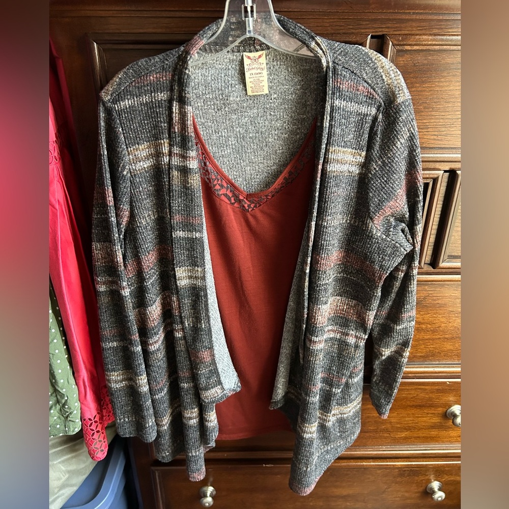 Faded Glory Women’s Blouse